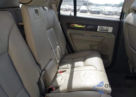 2010 Lincoln Mkx из США, поврежденный, VIN 2LMDJ6JC7ABJ27712